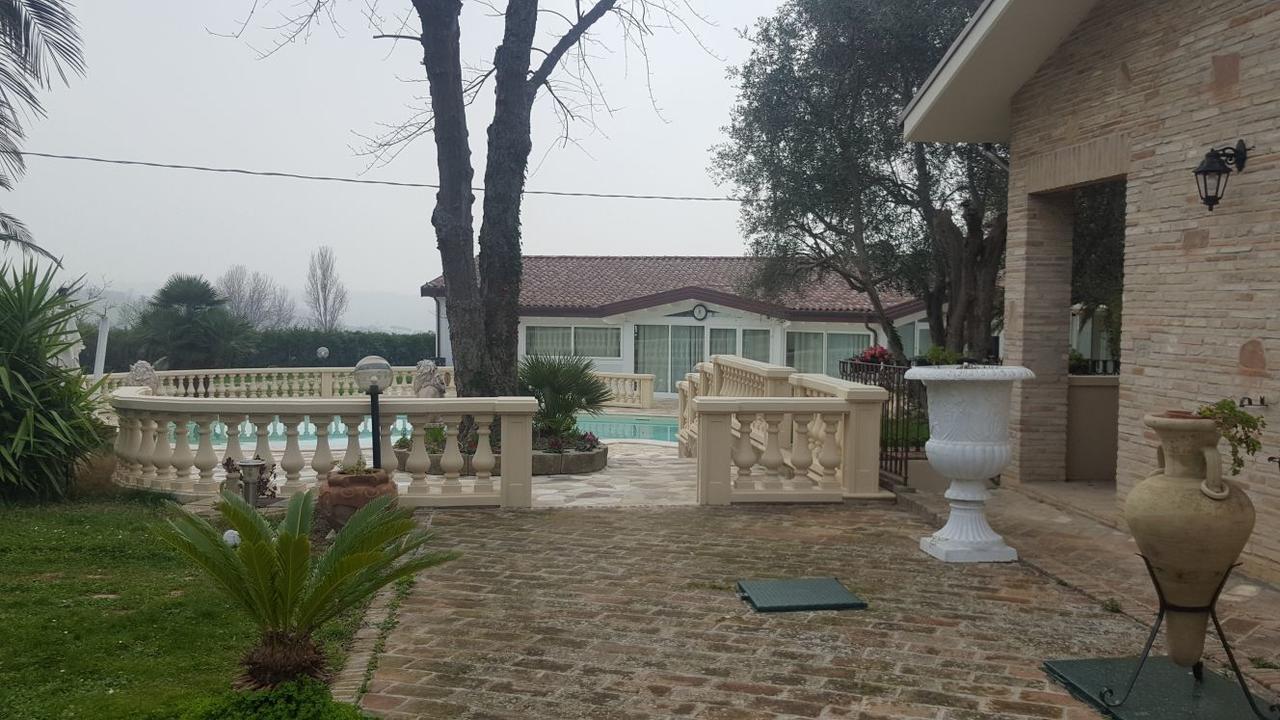 Country House Resort Villa Giardino Degli Eventi Fano Zewnętrze zdjęcie