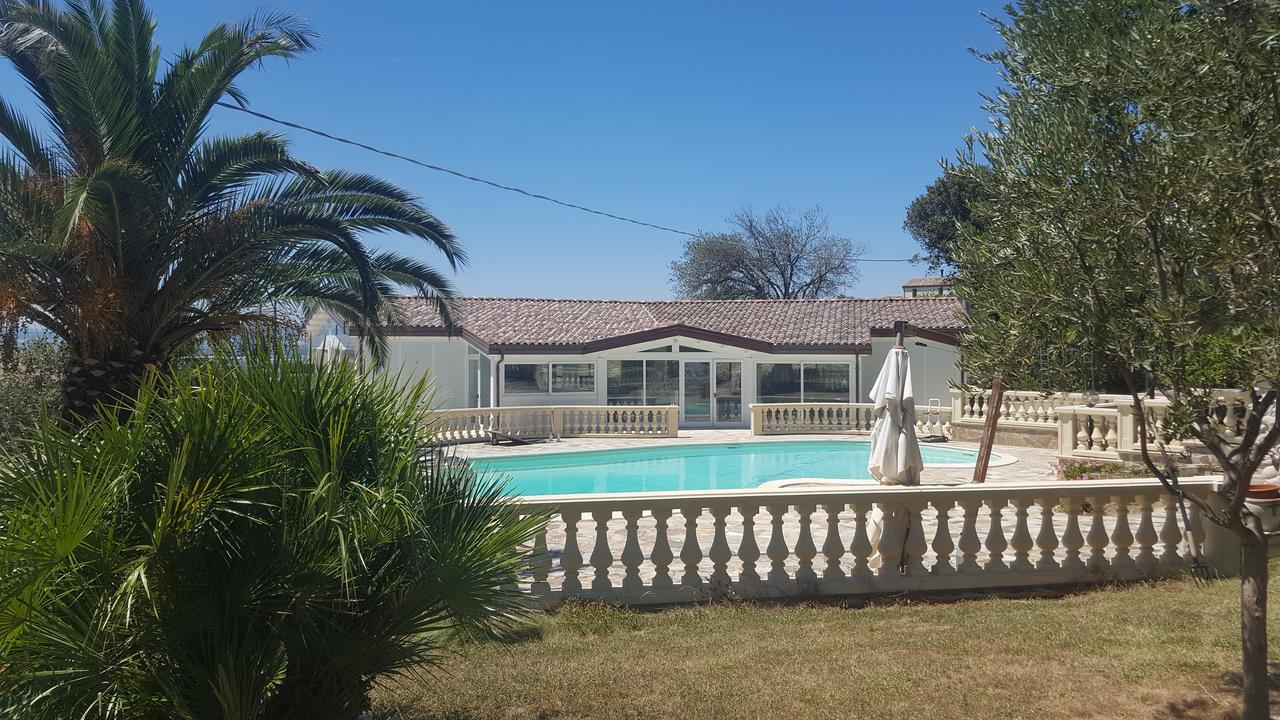 Country House Resort Villa Giardino Degli Eventi Fano Zewnętrze zdjęcie